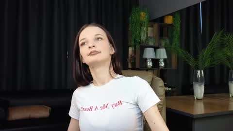 alice meyx online show from April 12, 4:28 am