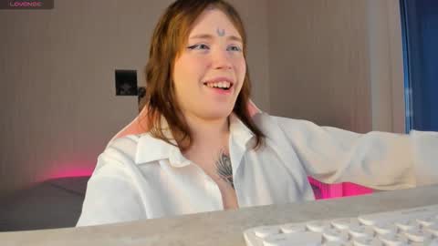  Alice  online show from February 14, 11:51 am