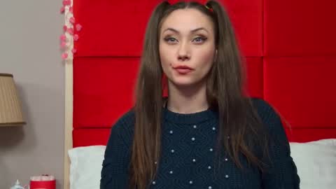 Snapshot of alice_munro chatting on February 26, 12:05 am AliceMunro online show from February 26, 12:05 am