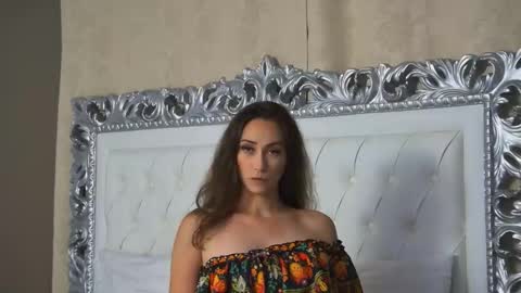 Snapshot of alice_munro chatting on September 13, 7:46 pm AliceMunro online show from September 13, 7:46 pm