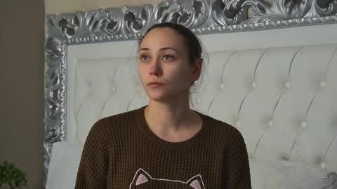 Snapshot of alice_munro chatting on January 13, 6:46 pm AliceMunro online show from January 13, 6:46 pm