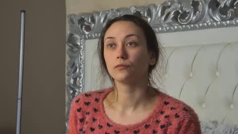 Snapshot of alice_munro chatting on February 7, 8:56 pm AliceMunro online show from February 7, 8:56 pm