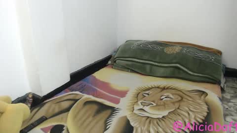 Snapshot of alice_psilocybe_sabina420 chatting on May 8, 4:56 pm Alicia Aldara online show from May 8, 4:56 pm