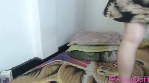 Snapshot of alice_psilocybe_sabina420 chatting on June 23, 3:10 pm Alicia Aldara online show from June 23, 3:10 pm