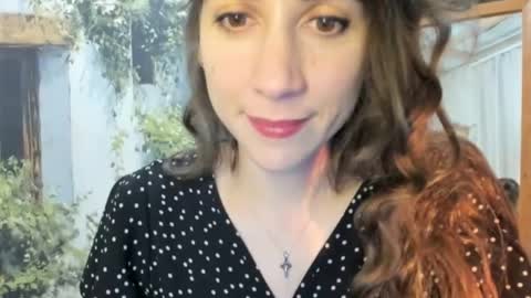 Alice Love you all  online show from June 8, 9:15 pm