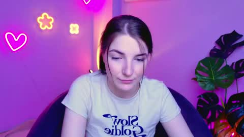 alicechanell online show from April 14, 2:50 am