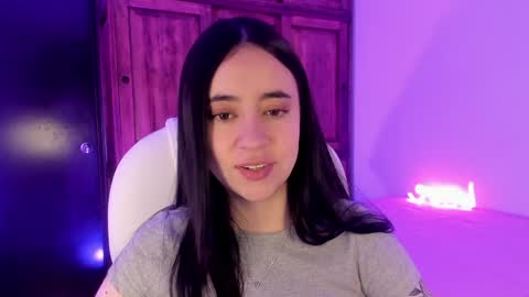 Aliceee  ..   97YP9VWGZHrefnav wishlist lists 1 online show from January 21, 5:09 pm