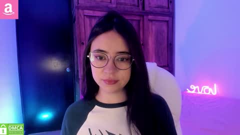 Aliceee  ..   97YP9VWGZHrefnav wishlist lists 1 online show from October 15, 12:05 pm