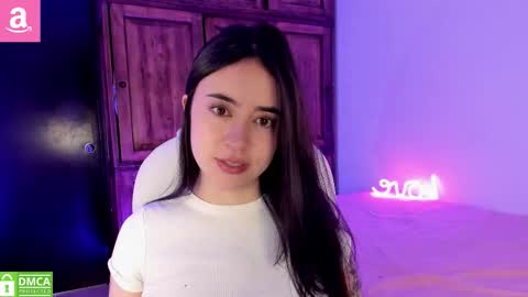 Aliceee  ..   97YP9VWGZHrefnav wishlist lists 1 online show from November 17, 4:35 pm