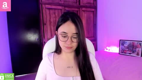 Aliceee  ..   97YP9VWGZHrefnav wishlist lists 1 online show from January 18, 4:33 pm