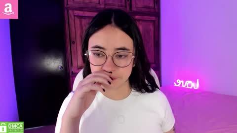 Aliceee  ..   97YP9VWGZHrefnav wishlist lists 1 online show from February 9, 12:09 pm