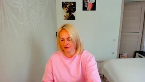 Snapshot of alicee__grace chatting on July 19, 8:51 am Alicee online show from July 19, 8:51 am