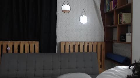 alicee_logan_ online show from February 20, 1:57 am