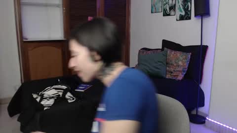 alicee_logan_ online show from October 8, 1:58 am