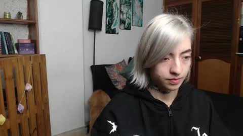 alicee_logan_ online show from February 23, 2:53 am