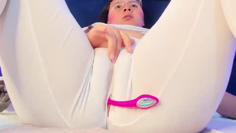 alicehott_05 online show from March 7, 4:31 am