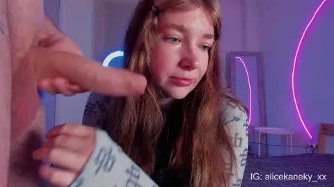 Alice 19 Kaneky 19 online show from February 8, 12:14 am