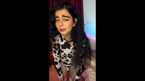 Snapshot of alicekingdom chatting on February 10, 12:15 am Alicekingdom online show from February 10, 12:15 am