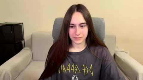 alicekollt online show from April 15, 7:10 pm