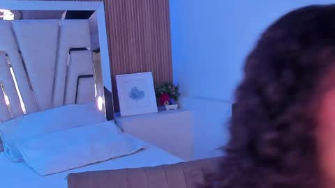 Snapshot of alicestevens_ chatting on July 15, 1:05 pm Alicestevens online show from July 15, 1:05 pm