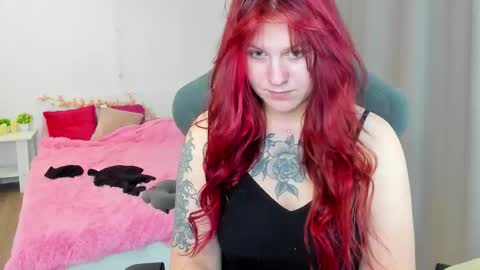 Alice online show from November 12, 3:01 pm