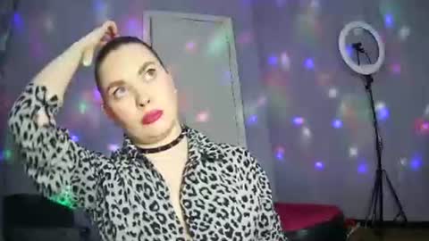 Snapshot of alicexfresh chatting on February 13, 12:23 pm AlicexFresh online show from February 13, 12:23 pm