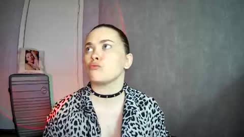 AlicexFresh online show from May 12, 10:56 am