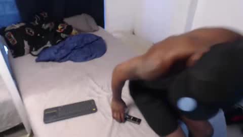 Alid 17 online show from March 21, 4:43 pm