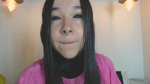    online show from April 11, 2:49 am