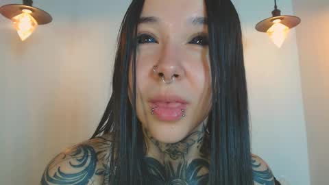    online show from April 24, 1:52 am