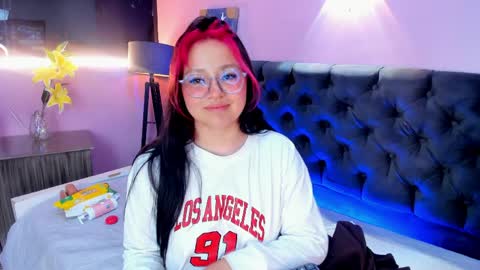 Aliice Blond online show from June 5, 5:58 am