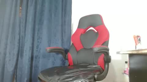 Snapshot of aliison_hot_84463 chatting on March 30, 4:41 pm Michelle online show from March 30, 4:41 pm