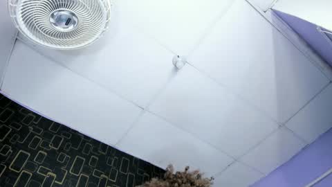 alika online show from February 21, 1:44 pm