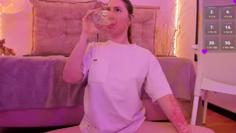 alina_everly online show from March 17, 9:40 pm