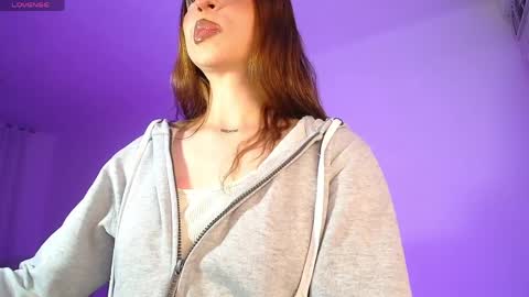  NYX  online show from March 26, 2:28 am