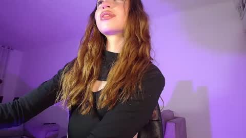 NYX  online show from August 7, 2:02 am