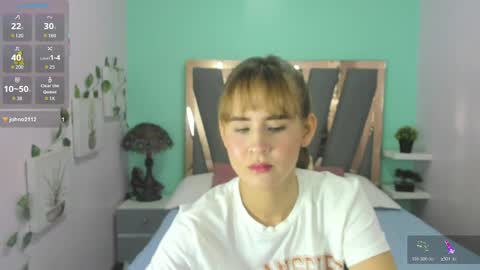 Snapshot of alina_valmont chatting on May 24, 2:33 pm A L I N A online show from May 24, 2:33 pm