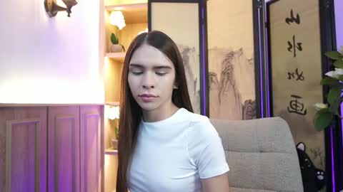 Alina Bennet online show from July 9, 11:36 am