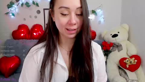 Snapshot of alinaxrose chatting on March 14, 12:28 am AlinaXRose online show from March 14, 12:28 am