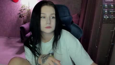 Aline Greeeen online show from March 9, 3:05 pm