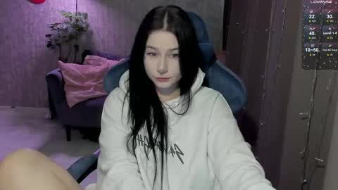 Aline Greeeen online show from March 24, 2:38 am