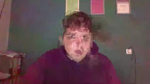 Snapshot of aliprcalica1 chatting on October 13, 12:05 pm Chris online show from October 13, 12:05 pm