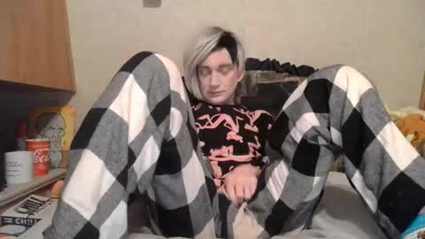 Alisha online show from April 4, 8:56 am