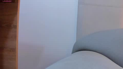           online show from February 11, 4:24 pm