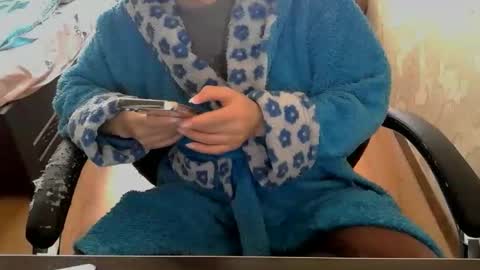 Snapshot of alisia18 chatting on February 14, 11:51 am Alisa online show from February 14, 11:51 am