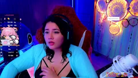 Alison online show from December 21, 9:00 pm