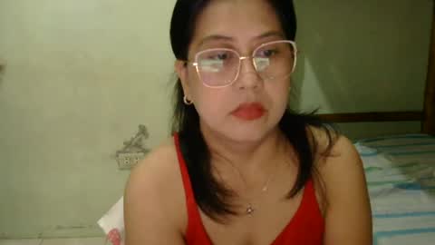 alissalove18 online show from July 2, 1:27 am