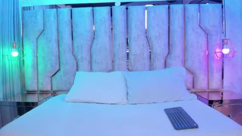 alisse_myers online show from May 22, 3:13 am