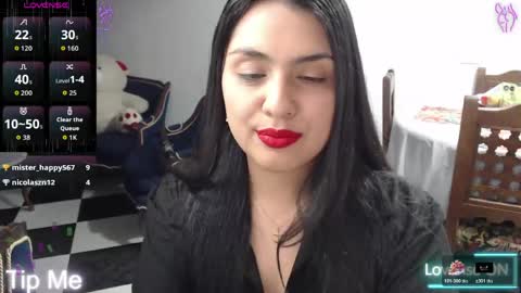Snapshot of alix_beltran chatting on May 14, 1:45 am Alix online show from May 14, 1:45 am
