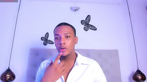 Angel online show from December 2, 9:02 am